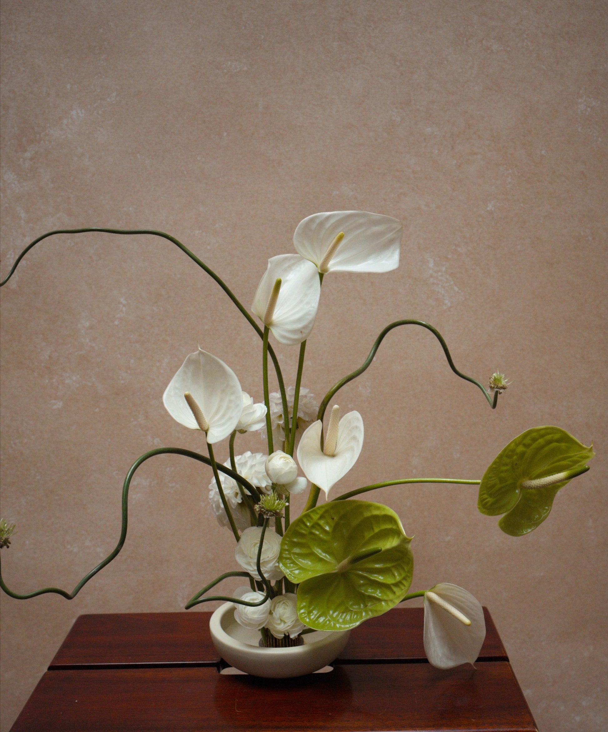 Ikebana_large_white_green