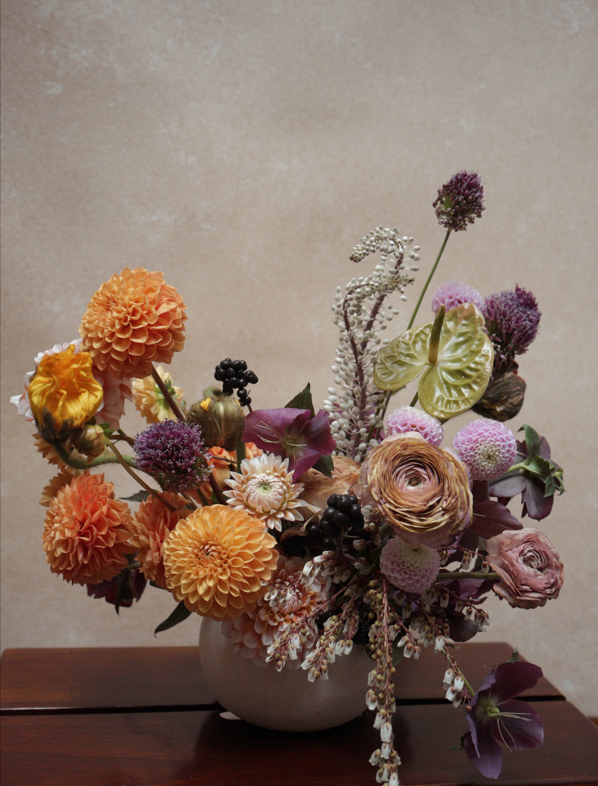 Arrangment in a vase large